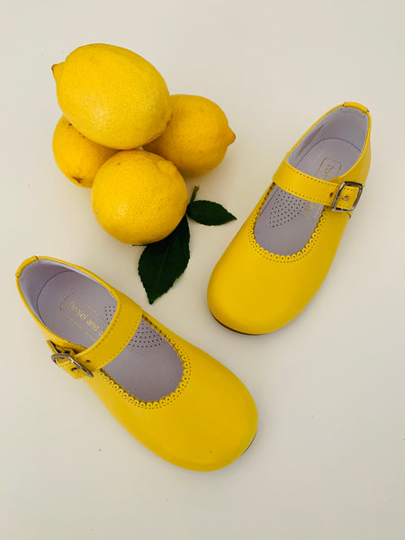 Mary Jane yellow leather shoes