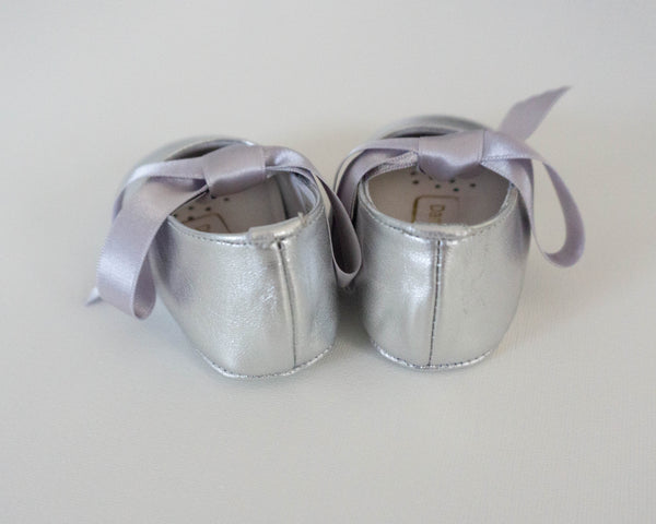 Silver Mary Jane Pram shoes with grey ribbons