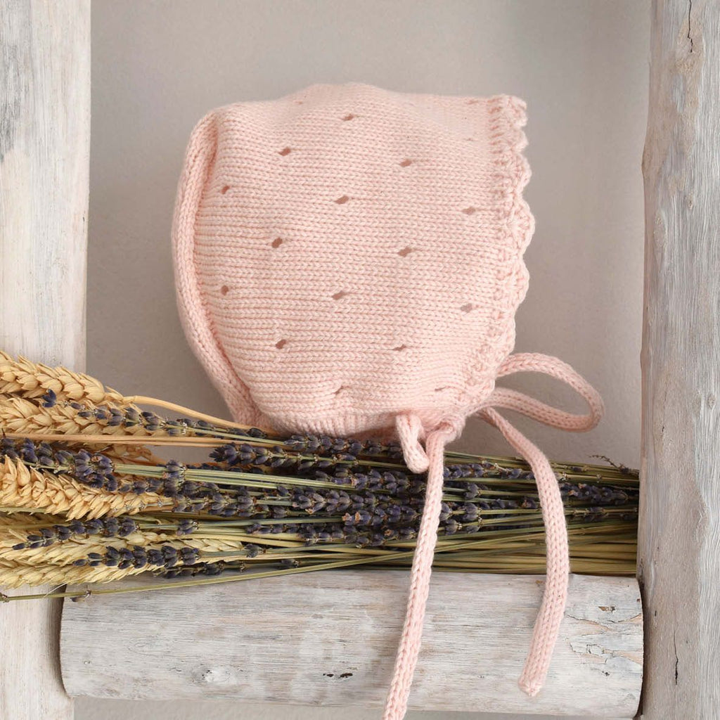 Organic cotton pink bonnet